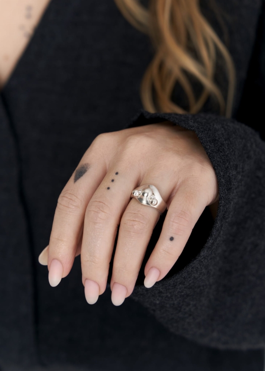 silver_ring_piercing.jpg