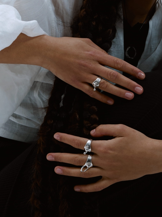 GORECHIK.SPRING24_rock_piercing_circle_silver_rings_img30-2.jpg