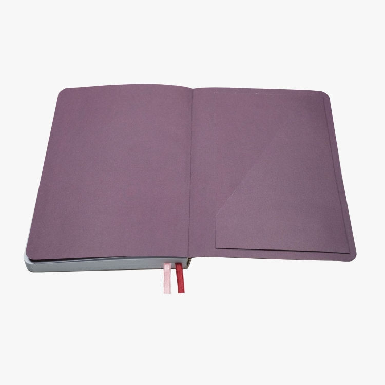 piekny-notes-w-kropki-wnetrze-notatnik.jpg