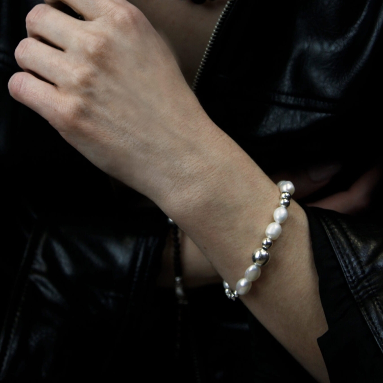 bransoleta-buble-perls-silver1-scaled.jpg