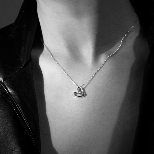 heart-necklace-2.jpg