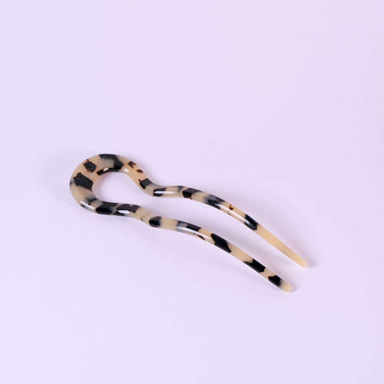 pin_white_tortoise.JPG